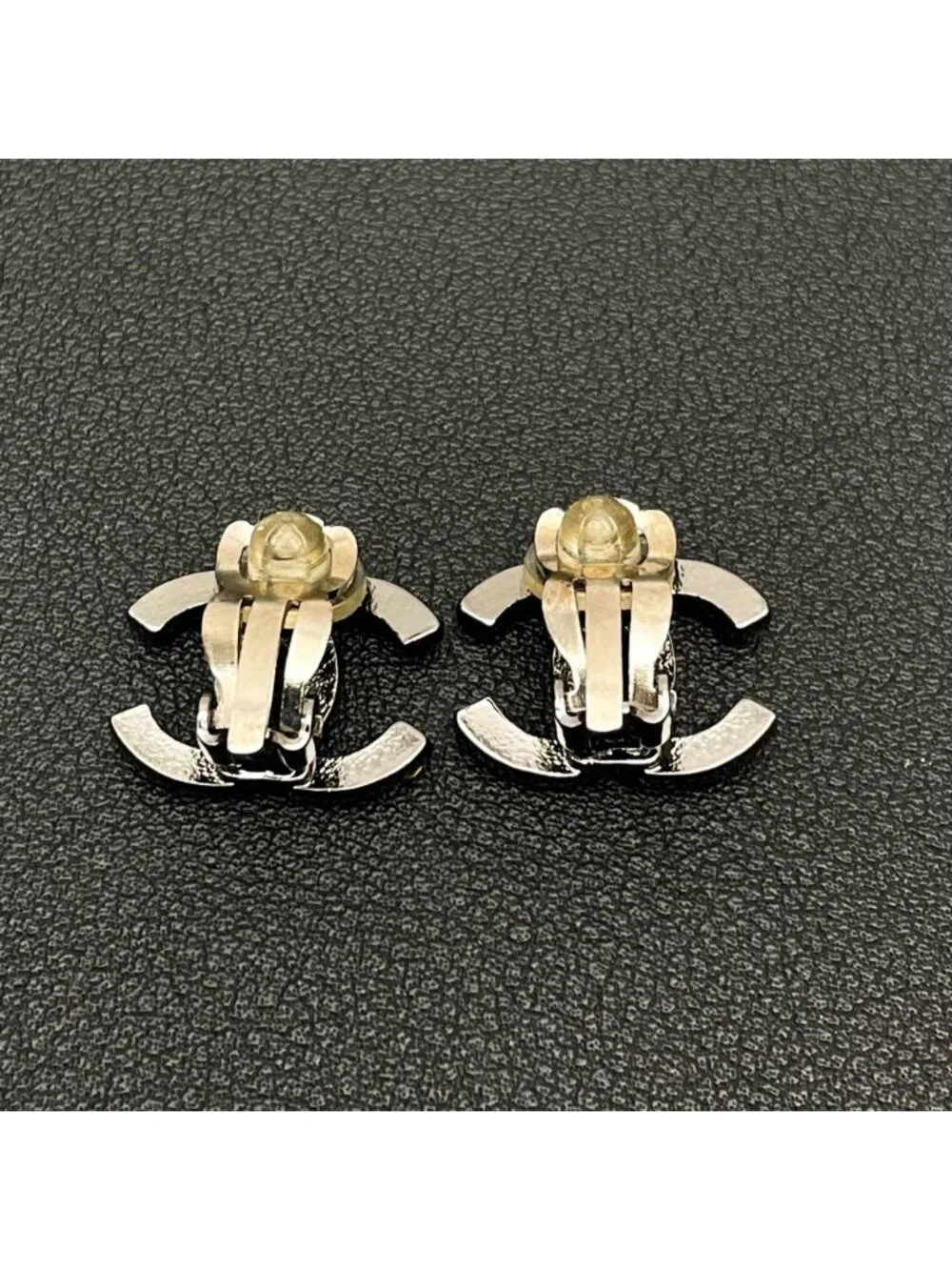 Chanel CC Logo Earrings 03A Rhinestone Icon